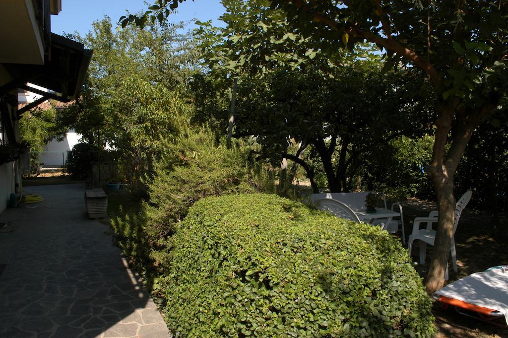 Bed and Breakfast Casa Irene Torri di Quartesolo Exterior foto